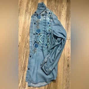 Light-wash embroidered jean button down. The brand is Driftwood.